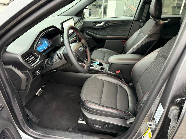 used 2023 Ford Escape car, priced at $26,900