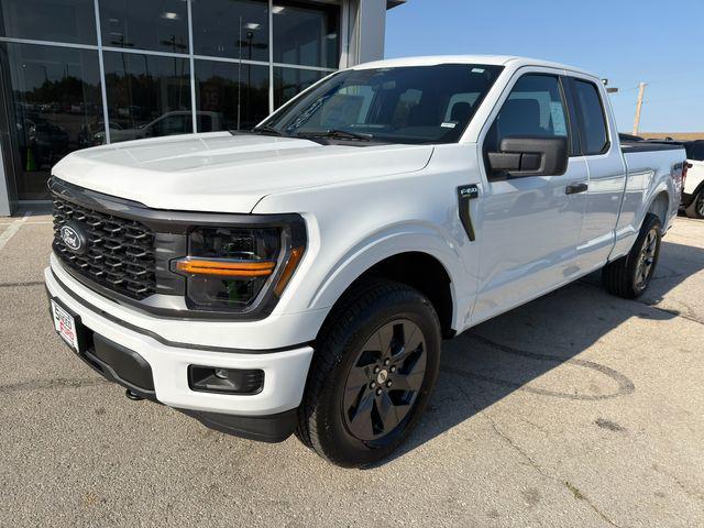 new 2025 Ford F-150 car, priced at $46,257