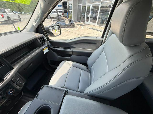 new 2025 Ford F-150 car, priced at $49,999