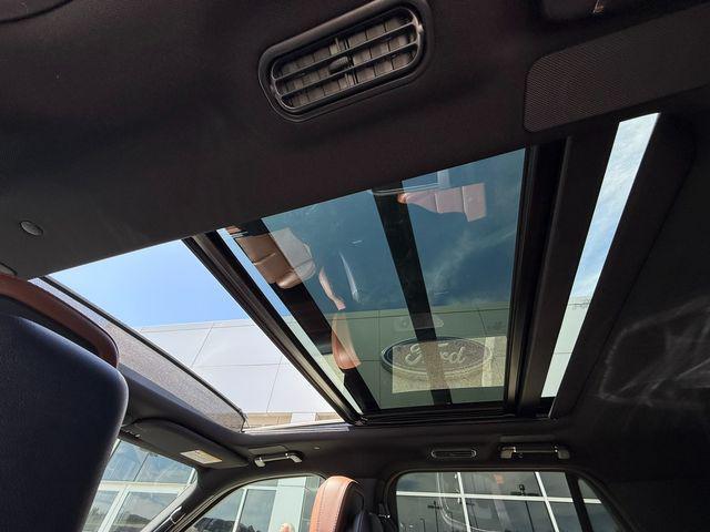 used 2023 Lincoln Navigator car, priced at $69,999