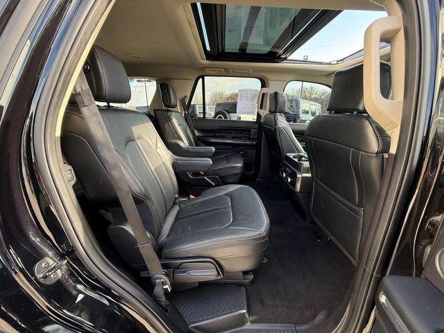 used 2019 Ford Expedition car, priced at $31,900