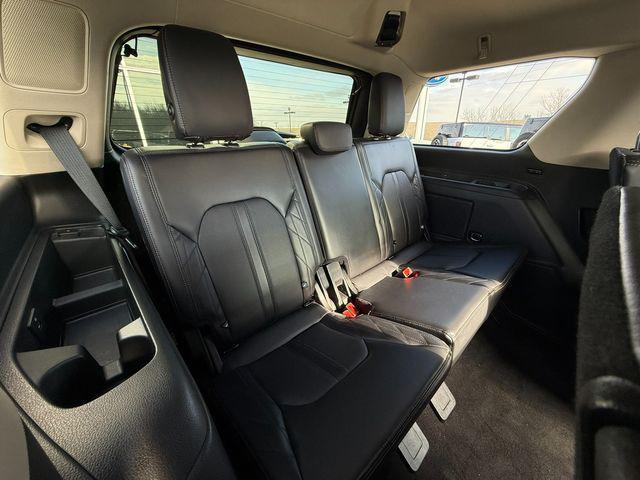 used 2019 Ford Expedition car, priced at $31,900