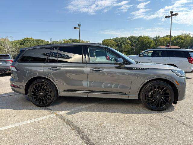 used 2025 Lincoln Aviator car, priced at $69,350