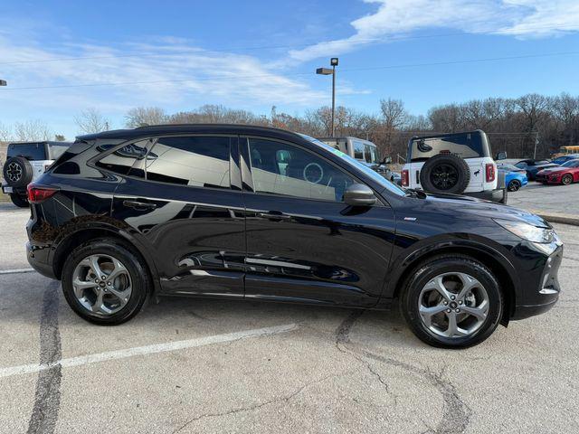 used 2023 Ford Escape car, priced at $25,200