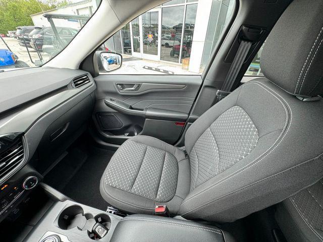 used 2023 Ford Escape car, priced at $26,999