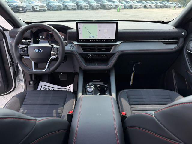 new 2025 Ford Explorer car, priced at $50,626