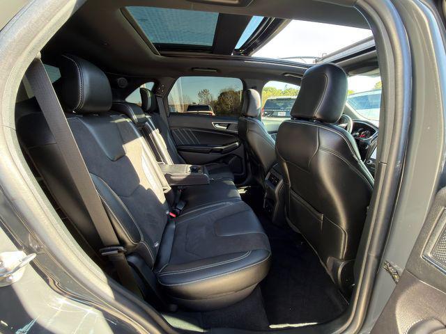 used 2021 Ford Edge car, priced at $33,999