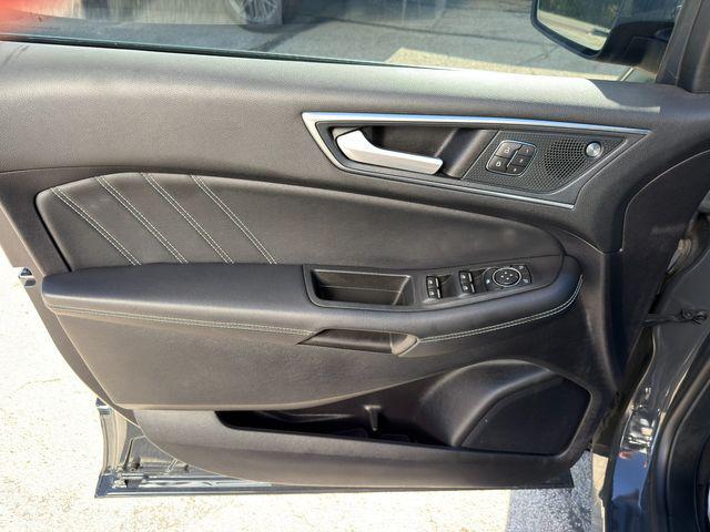 used 2021 Ford Edge car, priced at $33,999
