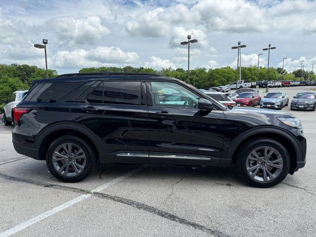 used 2025 Ford Explorer car, priced at $43,999