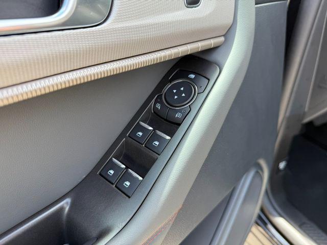 used 2025 Ford Explorer car, priced at $43,999