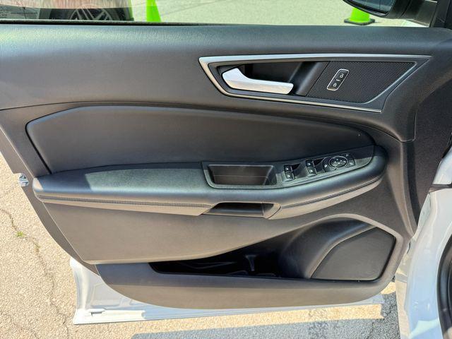 used 2022 Ford Edge car, priced at $22,999