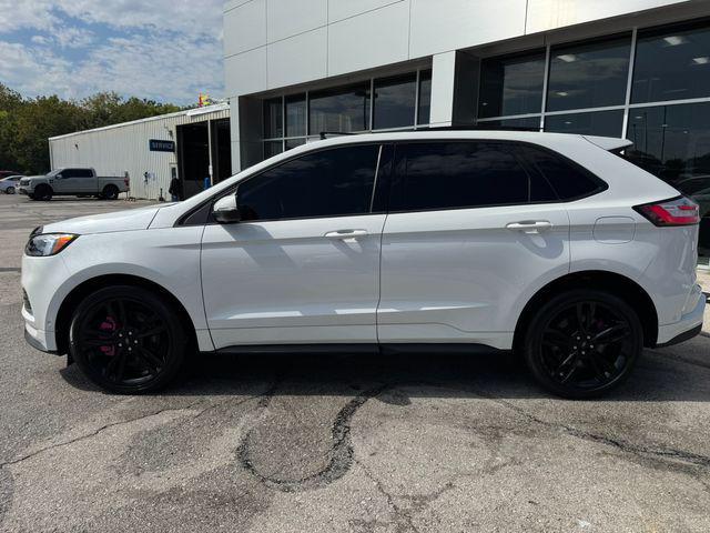 used 2022 Ford Edge car, priced at $34,900