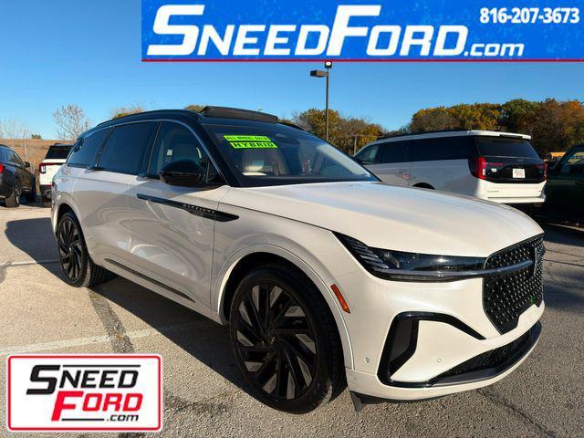 used 2024 Lincoln Nautilus car, priced at $59,999