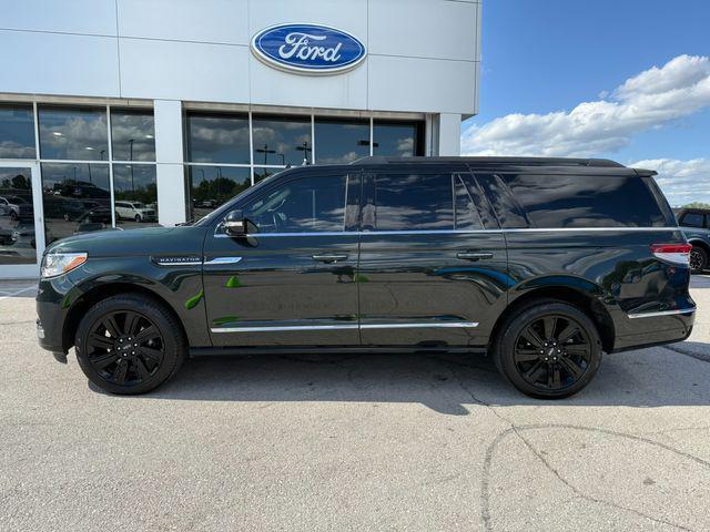 used 2024 Lincoln Navigator car, priced at $87,899