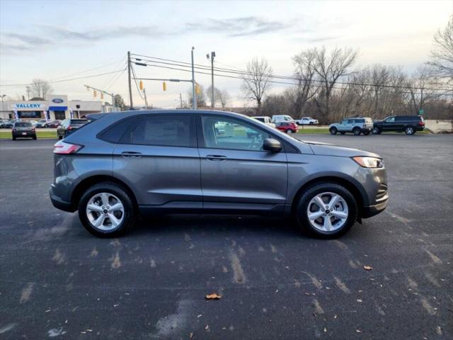 new 2024 Ford Edge car, priced at $40,120