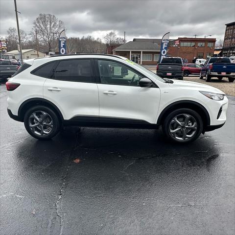 new 2025 Ford Escape car, priced at $36,065