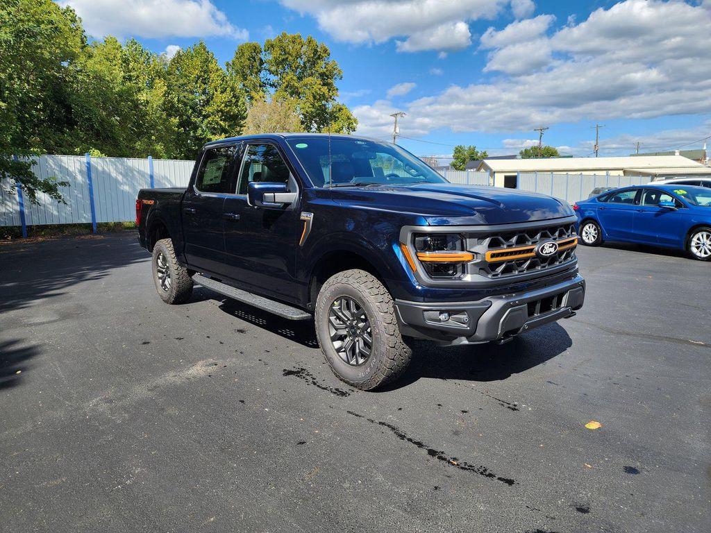 new 2025 Ford F-150 car