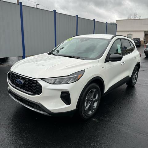 new 2025 Ford Escape car, priced at $33,175