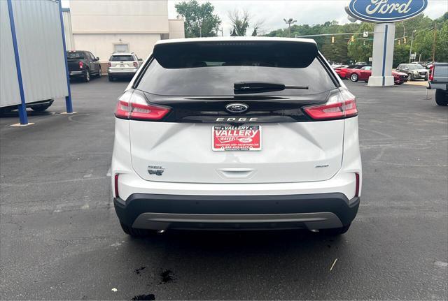 new 2024 Ford Edge car, priced at $44,105