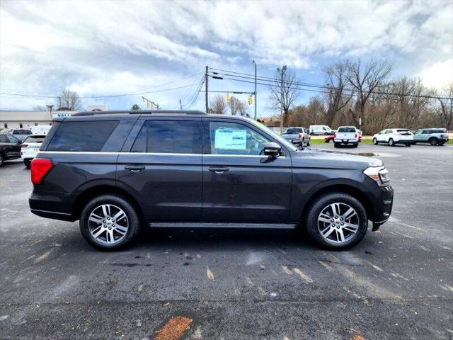 new 2024 Ford Expedition car, priced at $68,155