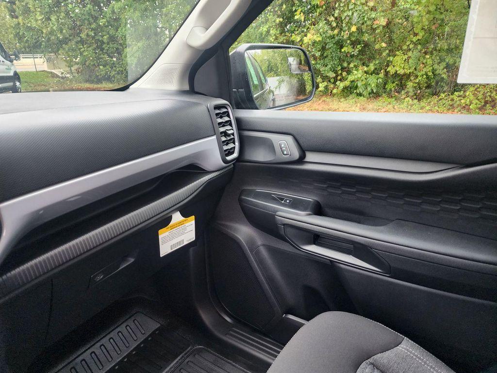 new 2025 Ford Ranger car