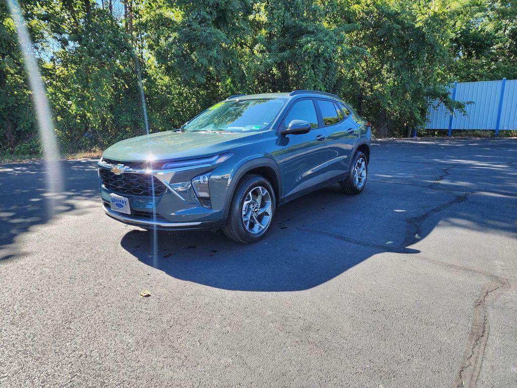 used 2025 Chevrolet Trax car, priced at $22,183
