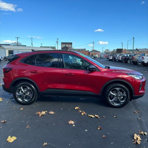 new 2025 Ford Escape car, priced at $34,225