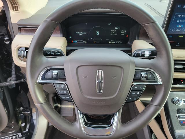 used 2022 Lincoln Nautilus car, priced at $32,779