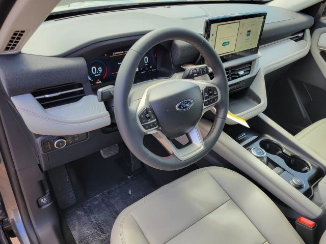 new 2025 Ford Explorer car, priced at $46,557