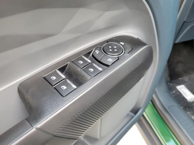 new 2025 Ford Maverick car, priced at $28,220