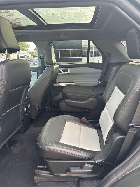 used 2022 Ford Explorer car, priced at $28,366