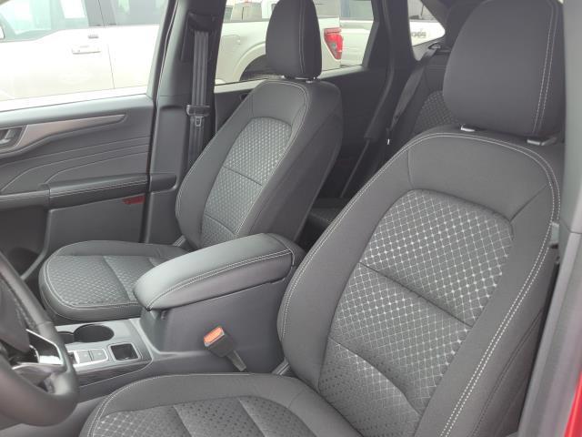 new 2025 Ford Escape car, priced at $30,256