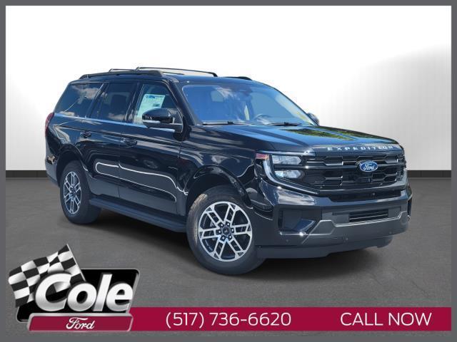 new 2025 Ford Expedition car, priced at $68,996