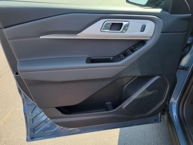 new 2025 Ford Explorer car, priced at $47,820
