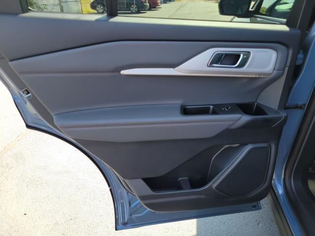 new 2025 Ford Explorer car, priced at $47,820