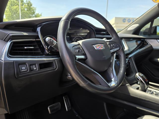 used 2020 Cadillac XT6 car, priced at $35,499