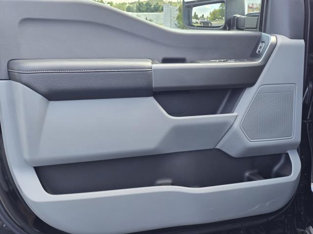 new 2025 Ford F-250 car, priced at $48,874
