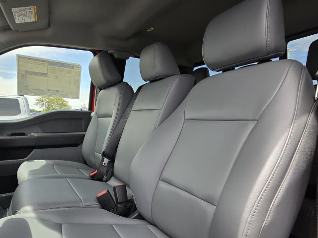 new 2025 Ford F-450 car, priced at $66,980
