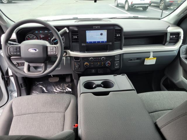 new 2025 Ford F-350 car, priced at $55,648