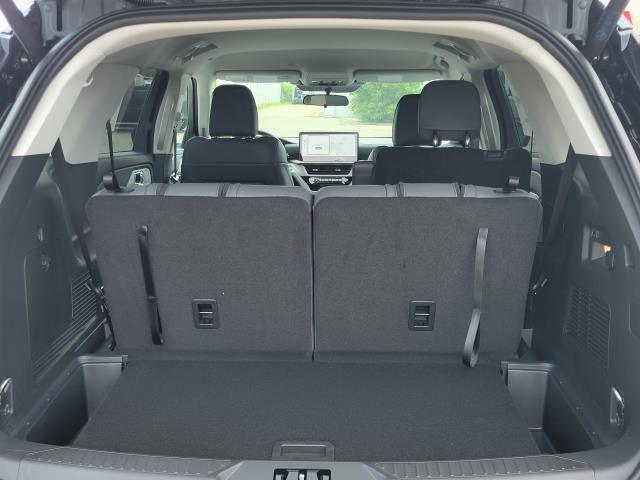 new 2025 Ford Explorer car, priced at $44,191