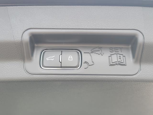 new 2025 Ford Explorer car, priced at $44,191