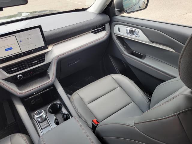 new 2025 Ford Explorer car, priced at $43,191