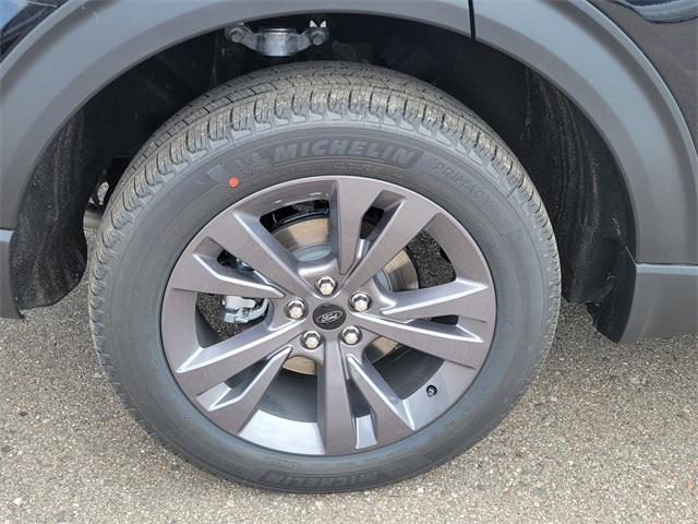 new 2025 Ford Explorer car, priced at $42,941