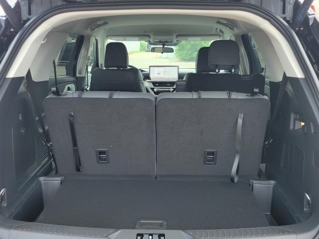 new 2025 Ford Explorer car, priced at $42,941