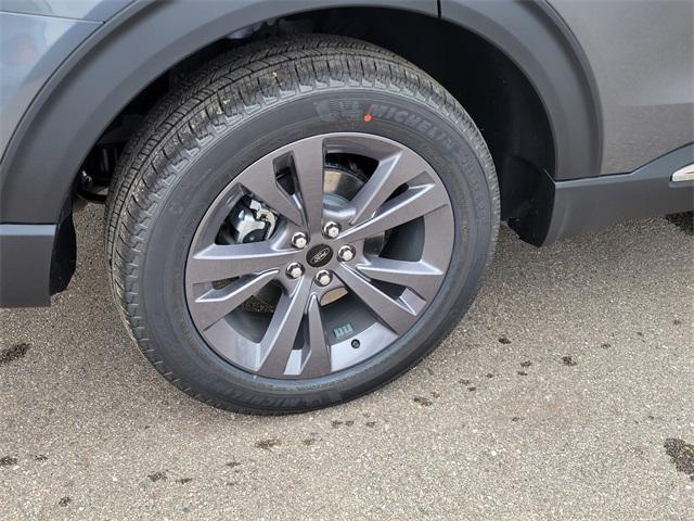 new 2025 Ford Explorer car, priced at $44,691