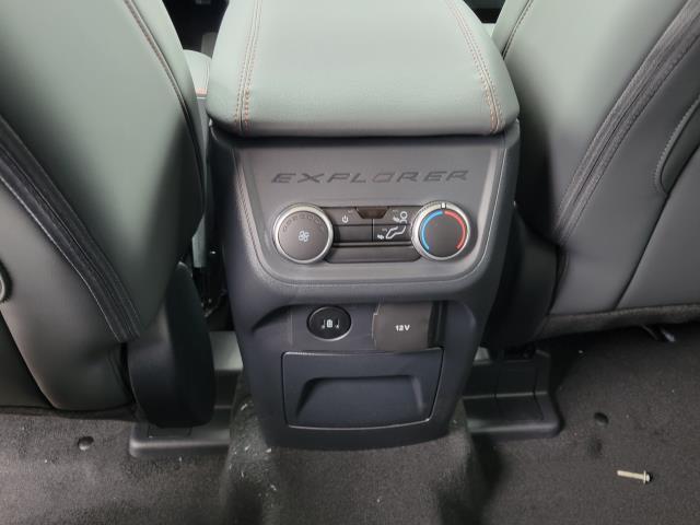new 2025 Ford Explorer car, priced at $44,691
