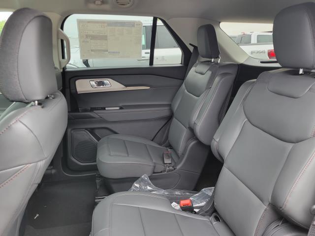 new 2025 Ford Explorer car, priced at $44,691