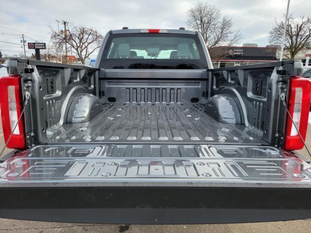 new 2025 Ford F-250 car, priced at $60,379