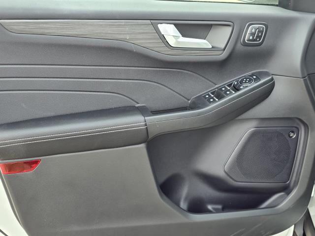 new 2024 Ford Escape PHEV car, priced at $46,136