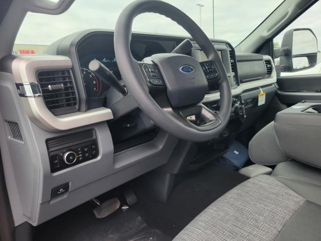 new 2025 Ford F-350 car, priced at $56,471